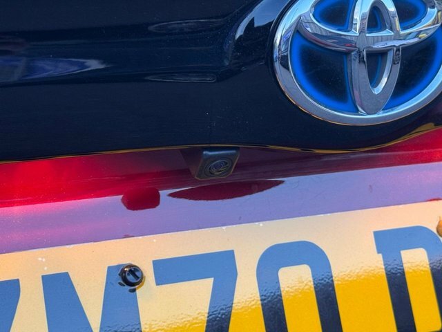 Toyota Yaris Icon Silver #57