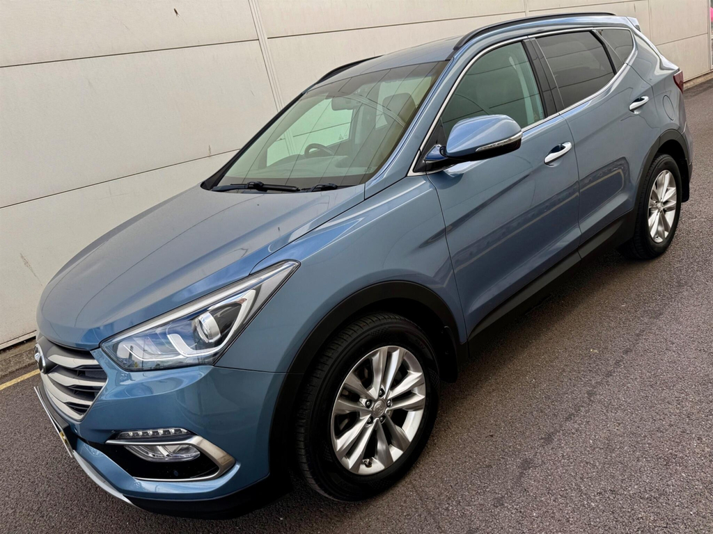 Hyundai Santa Fe 2.2 Crdi Blue Drive Premium Suv 4W  #4