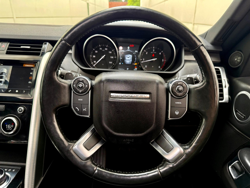 Land Rover Discovery  Black #38