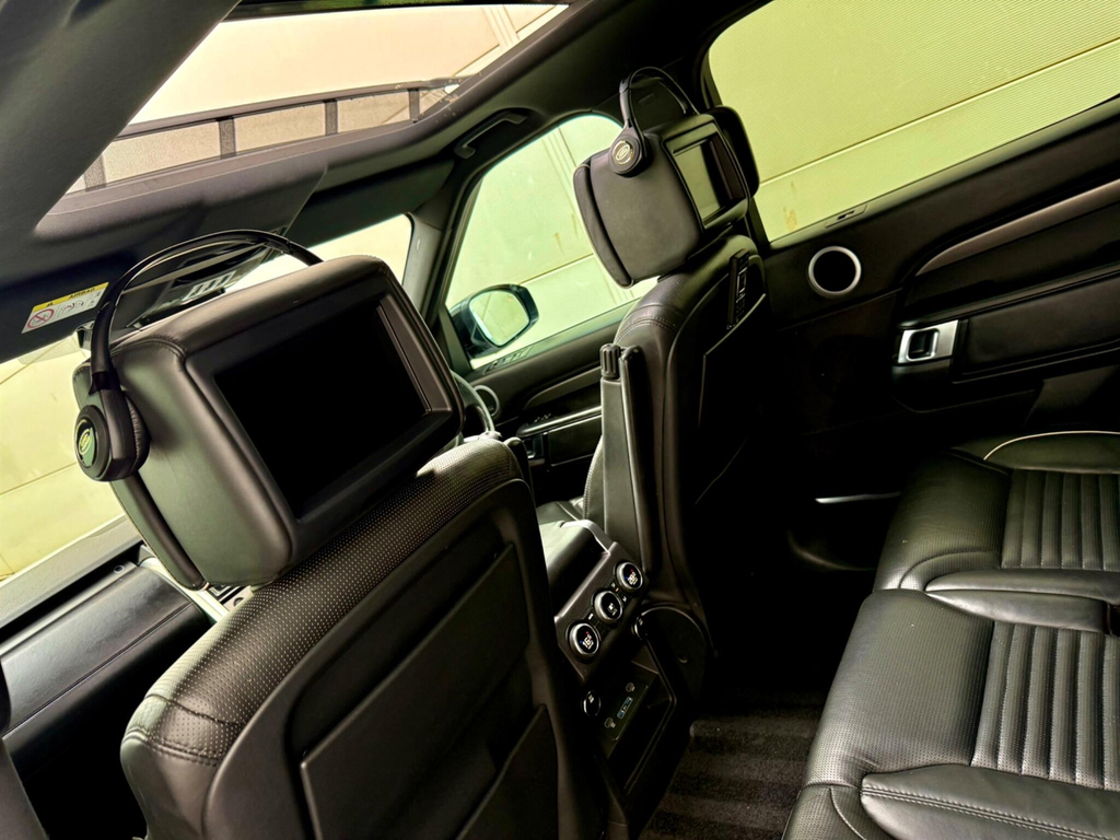 Land Rover Discovery  Black #35