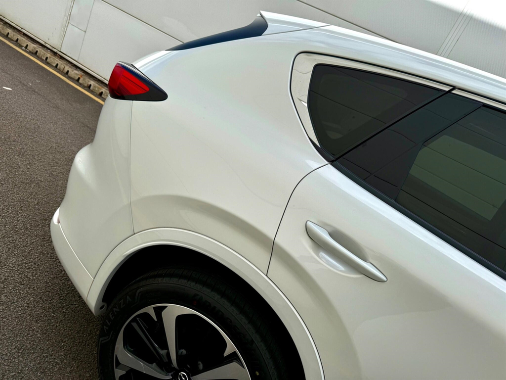Mazda CX-60 Estate Silver #18