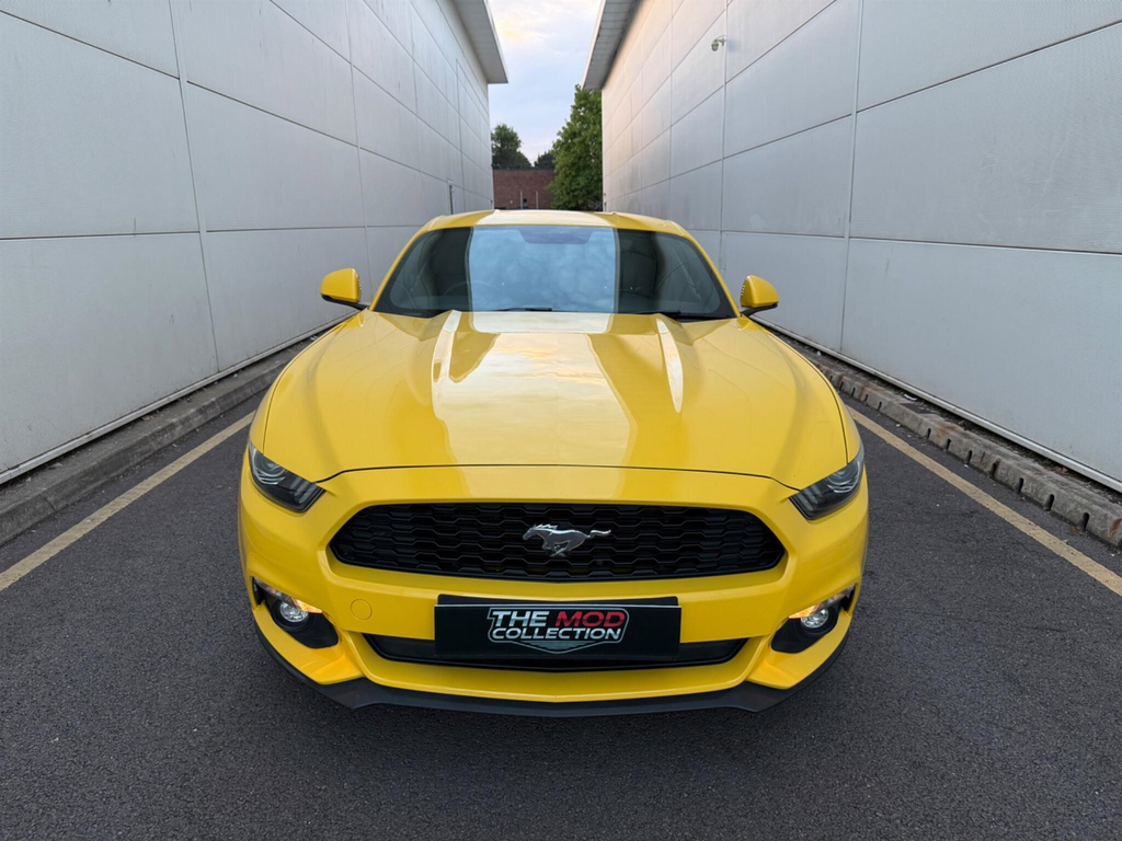 Ford Mustang 2.3T Ecoboost Fastback Selshift Euro 6 Yellow #4