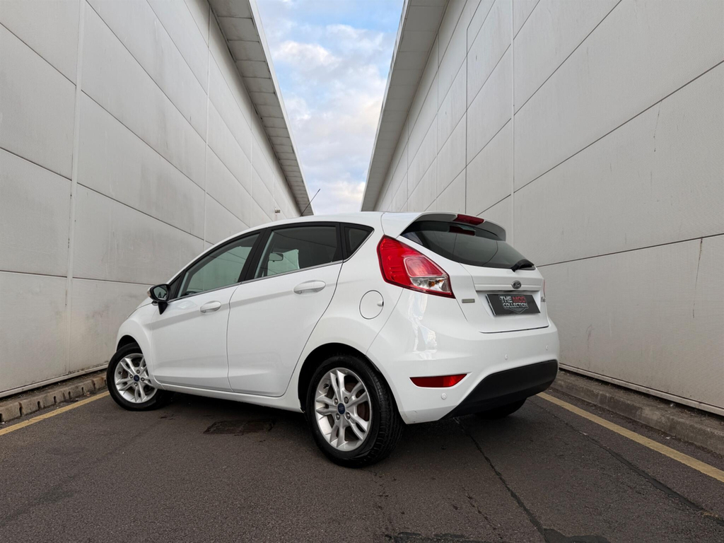 Ford Fiesta 1.0T Ecoboost Zetec Hatchback Eu White #2