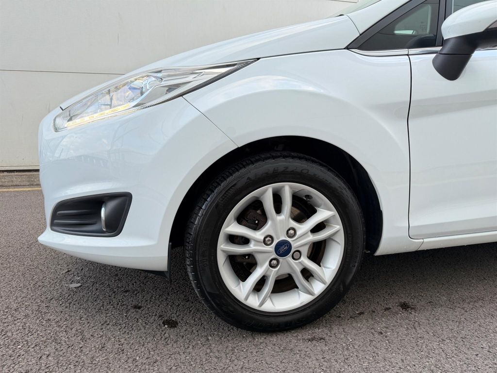 Ford Fiesta 1.0T Ecoboost Zetec Hatchback Eu White #6