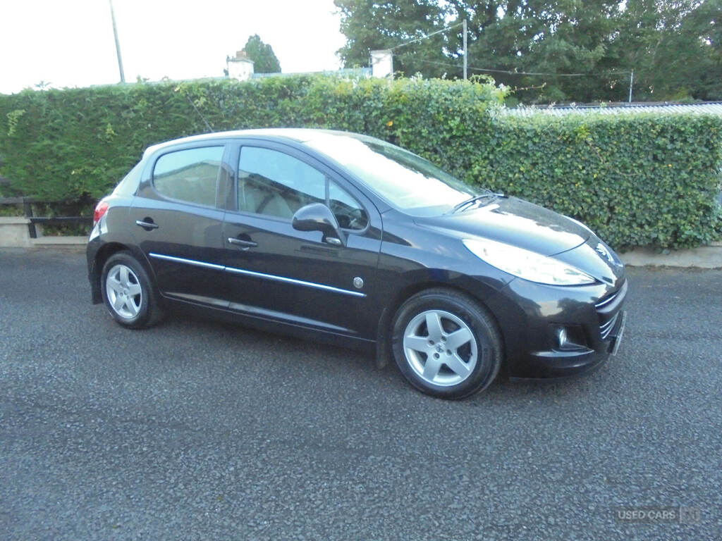 Peugeot 207 1.4 Hdi Envy Black