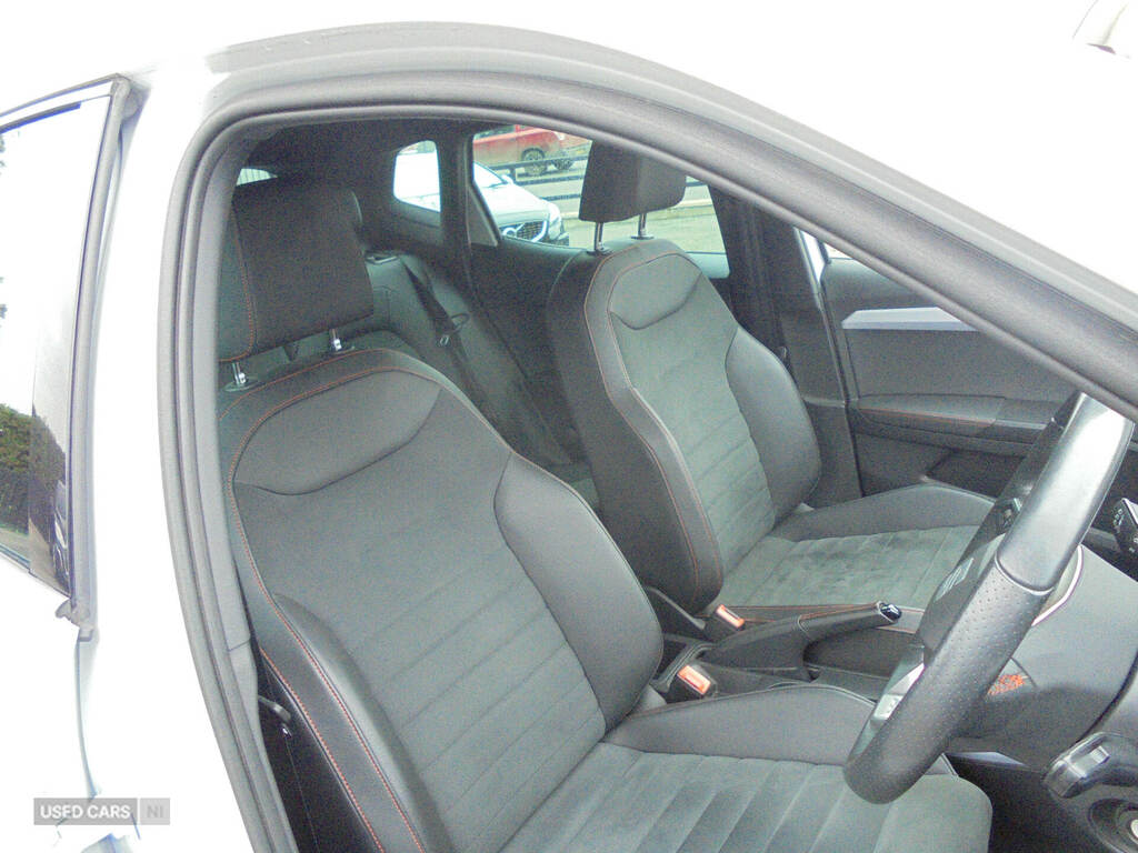 Seat Arona 1.0 Tsi 110 Fr Sport White #5