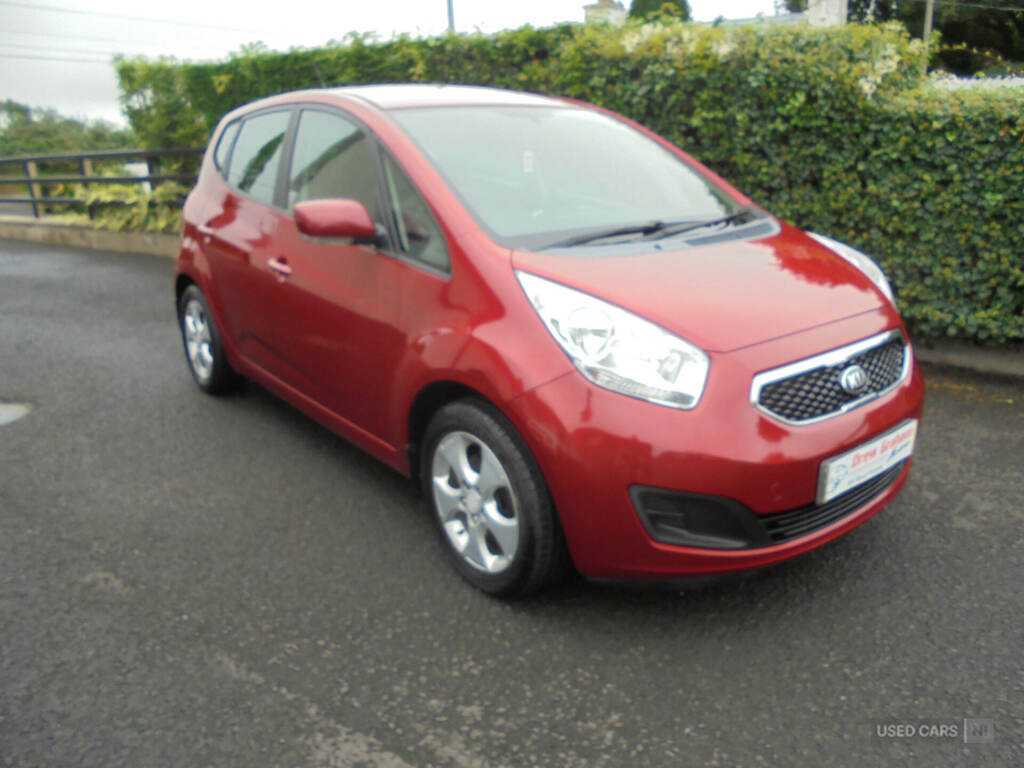 Kia Venga 1.4 Crdi 2 Red #2