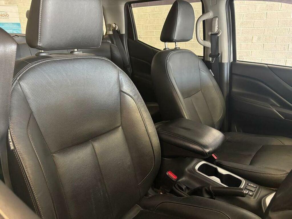Nissan Navara 2.3 Dci Tekna 4Wd Euro 6 Grey #6