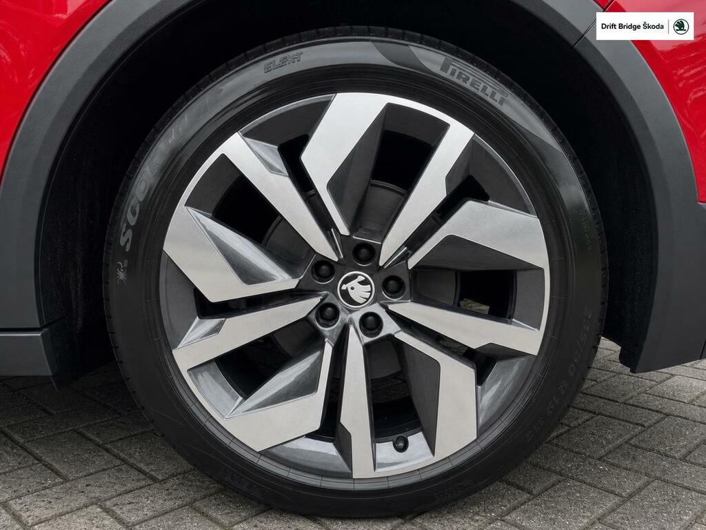 Skoda Elroq 210Kw 85 Sportline 82Kwh Red #5