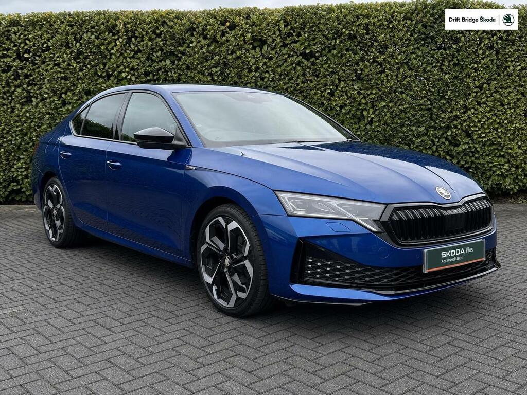 Skoda Superb 2.0 Tdi Sportline Dsg Blue