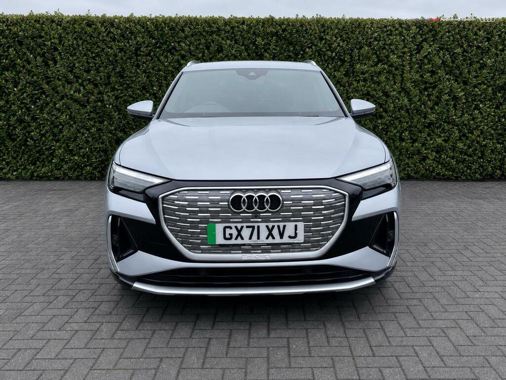 Audi Q4 E Tron 125Kw 35 55Kwh S Line Silver #2