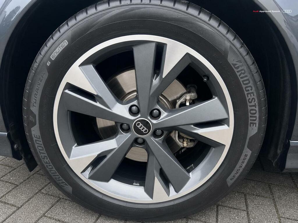 Audi Q4 E Tron 125Kw 35 55Kwh S Line Silver #5