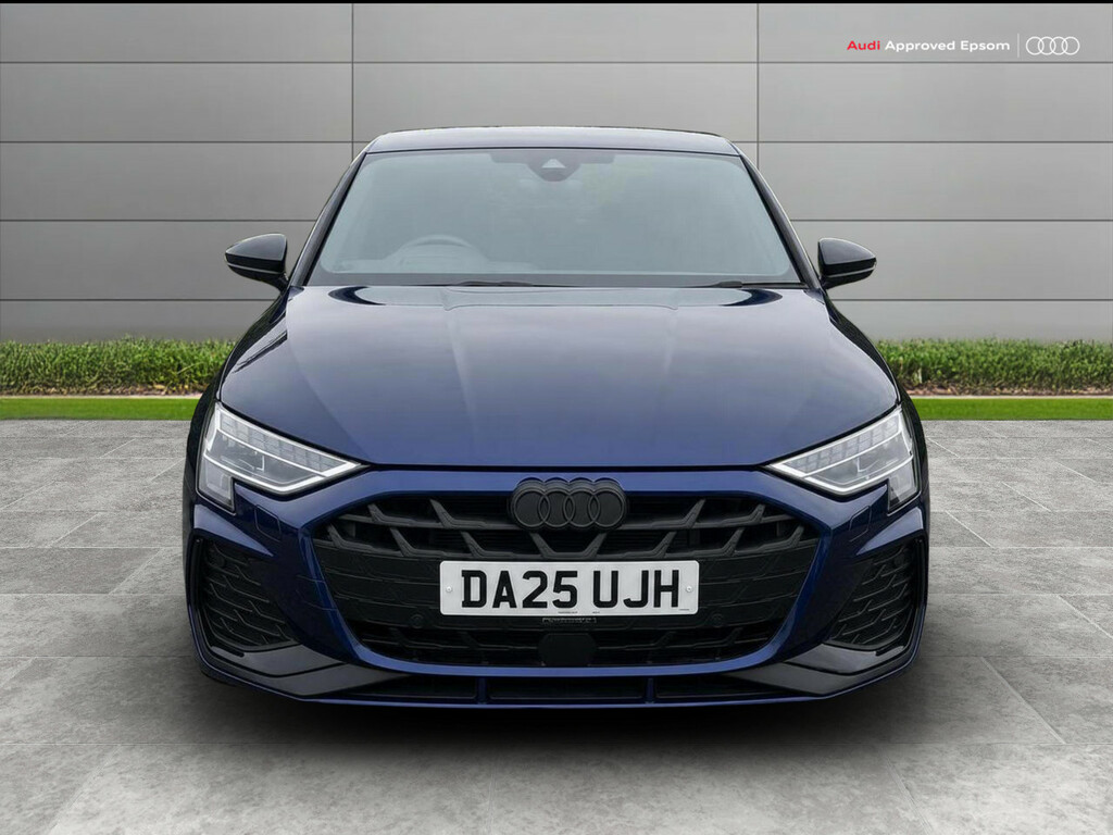 Audi A3 35 Tfsi Black Edition S Tronic DA25UJH Grey #2
