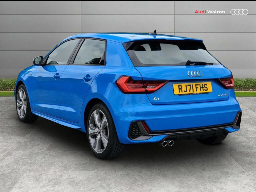 Audi A1 S Line Competition 40 Tfsi 207 Ps S Tronic Blue #6