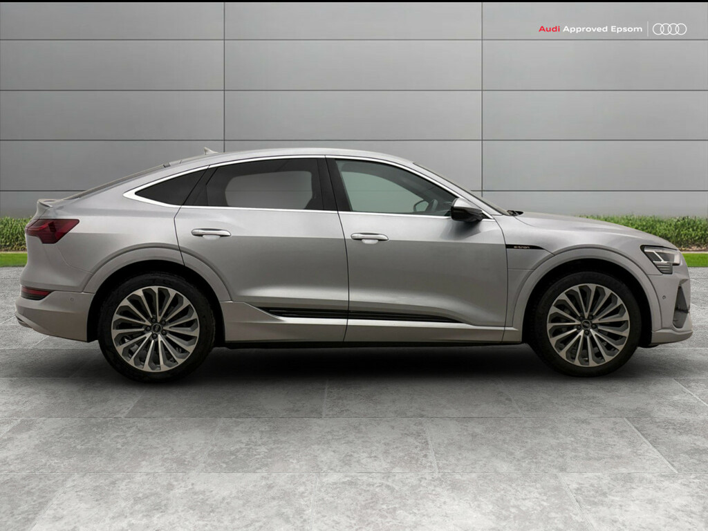 Audi E-tron 300Kw 55 Quattro 95Kwh S Line Silver #4