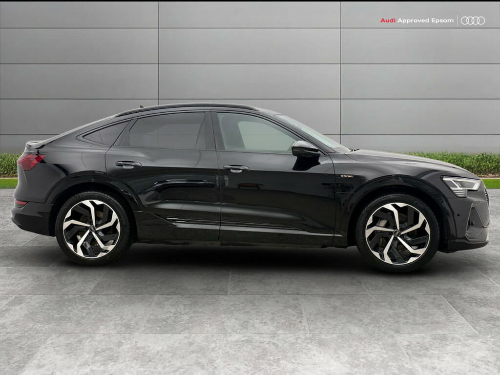 Audi E-tron 300Kw 55 Quattro 95Kwh Black Edition Black #4