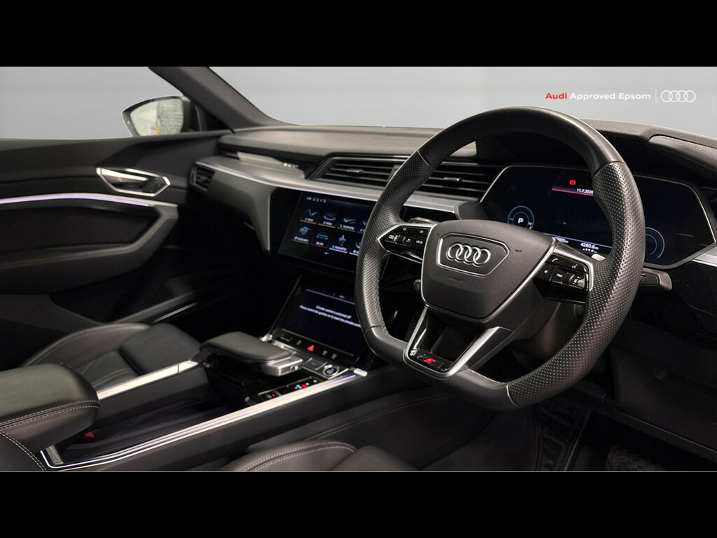 Audi E-tron 300Kw 55 Quattro 95Kwh Black Edition Black #2