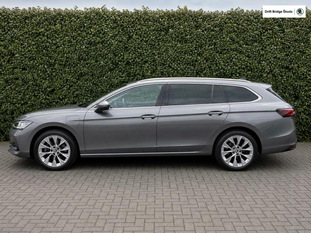 Skoda Superb 1.5 Tsi Iv Se L Dsg Grey #4