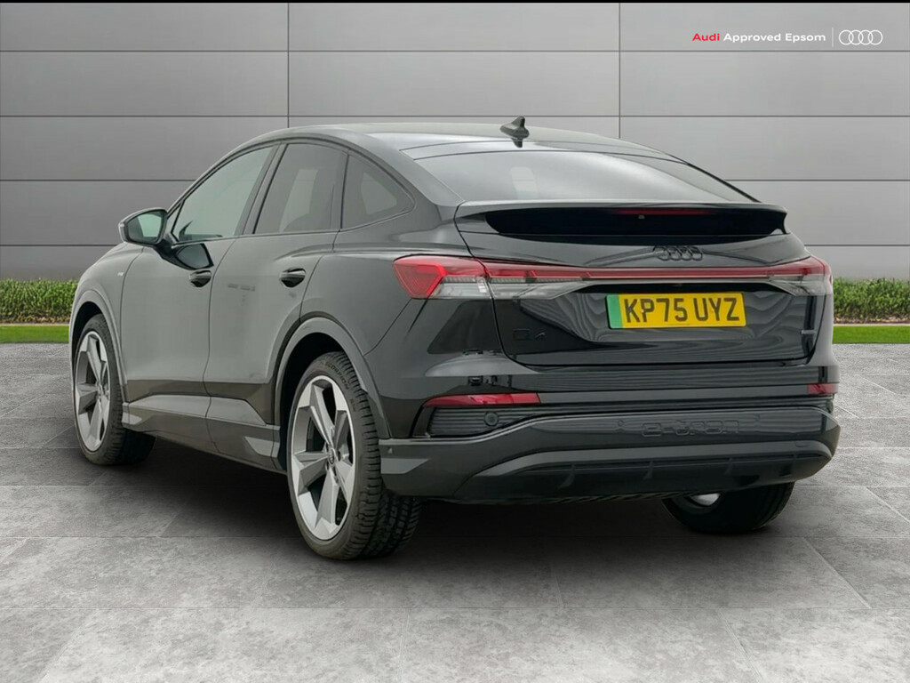 Audi Q4 E Tron 250Kw 55 Quattro 82Kwh Black Edition Black #2