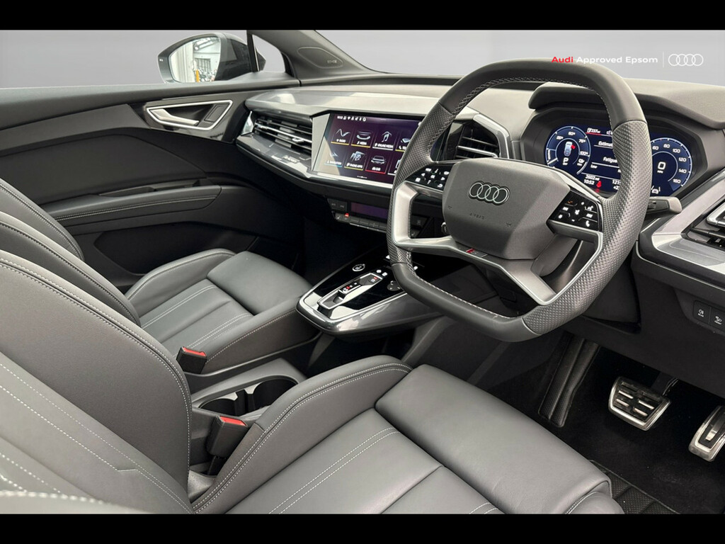 Audi Q4 E Tron 250Kw 55 Quattro 82Kwh Black Edition Black #5