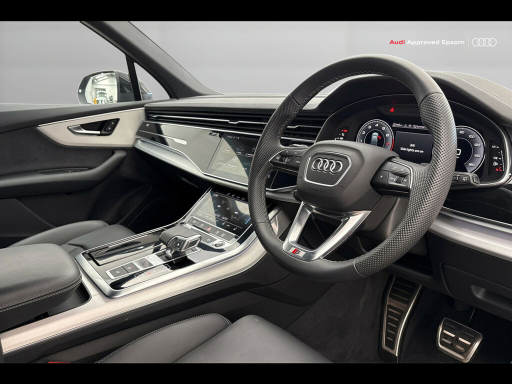 Audi Q7 55 Tfsi Quattro S Line Tiptronic Black #2