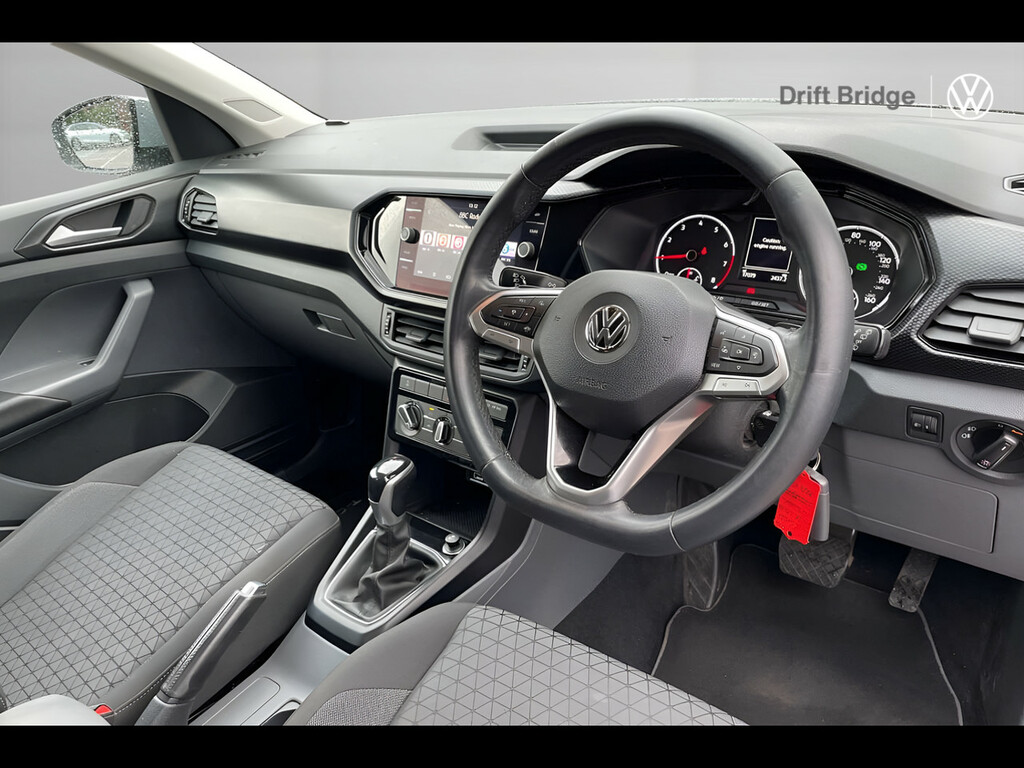 Volkswagen T-Cross 1.0 Tsi 115 Se Dsg Silver #6
