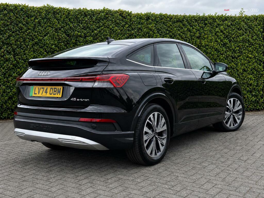 Audi Q4 E Tron Suv Sport 45 E-tron 21000 Kw Technology Pack White #8