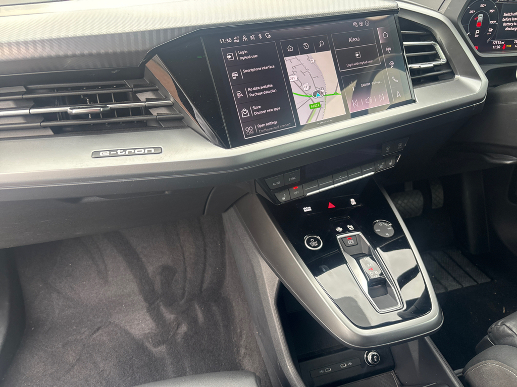Audi Q4 E Tron Suv Sport 45 E-tron 21000 Kw Technology Pack White #11