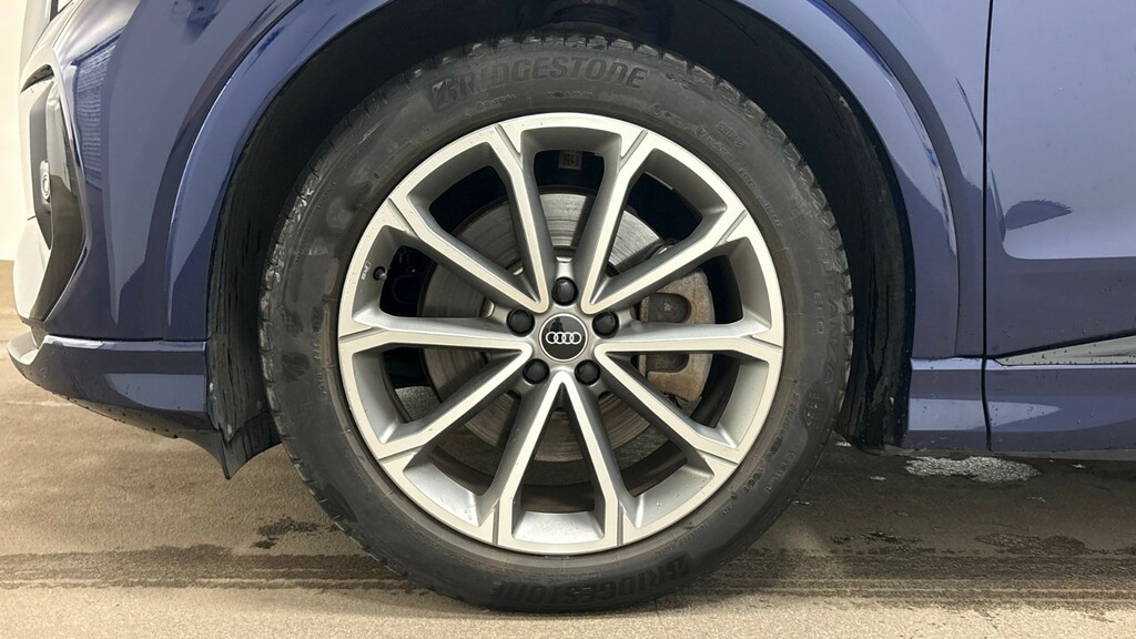 Audi Q4 E Tron 150Kw 40 82.77Kwh Edition 1 Blue #5