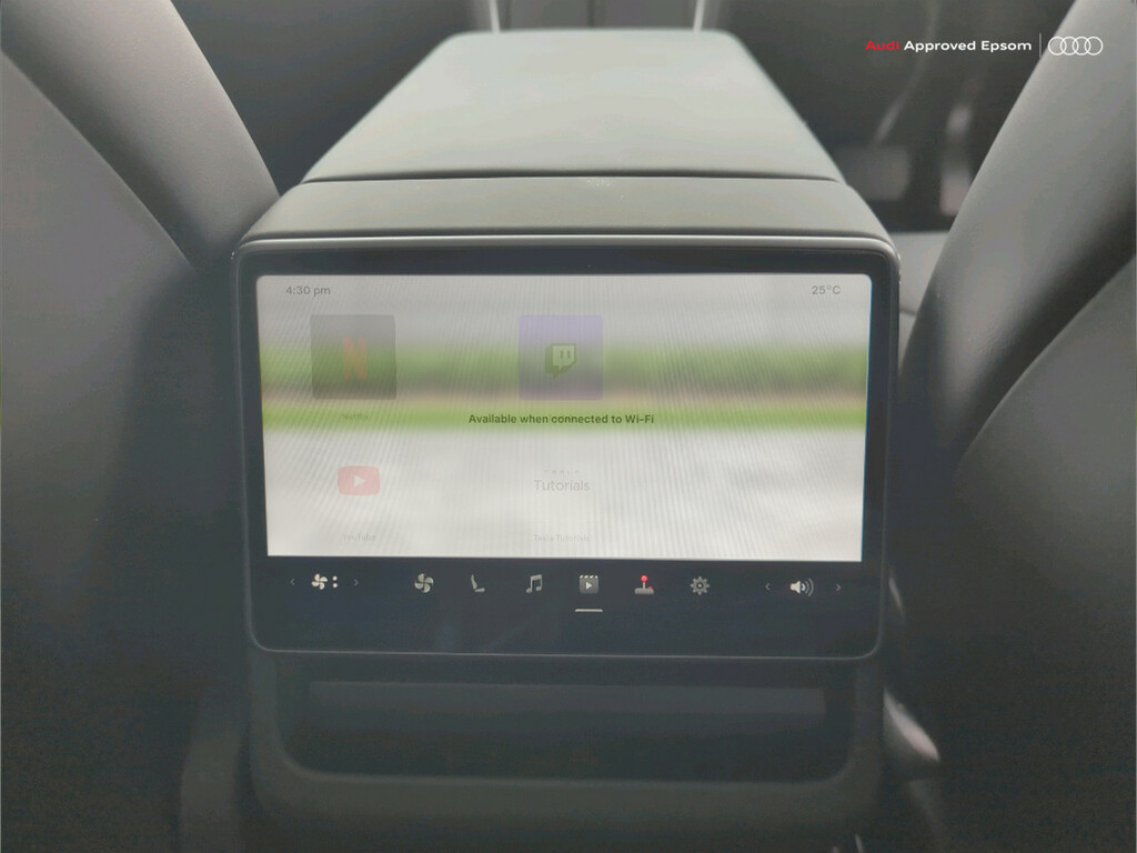 Tesla Model Y 62.5Kwh Standard Rwd Grey #24
