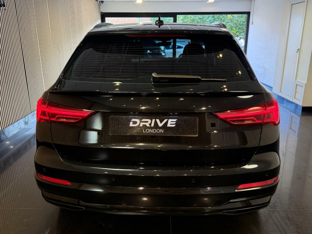 Audi Q3 Audi Q3 Black Edition White #12