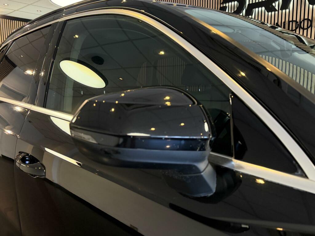 Audi Q3 Audi Q3 Black Edition White #34
