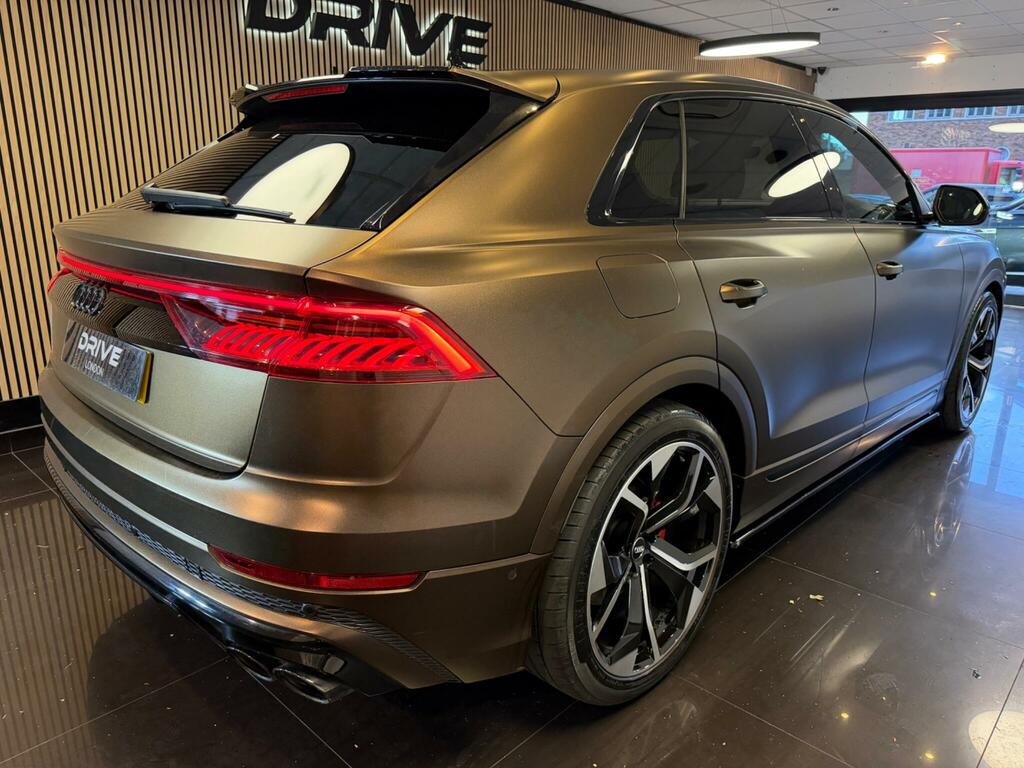 Audi Q8 Estate Black #22