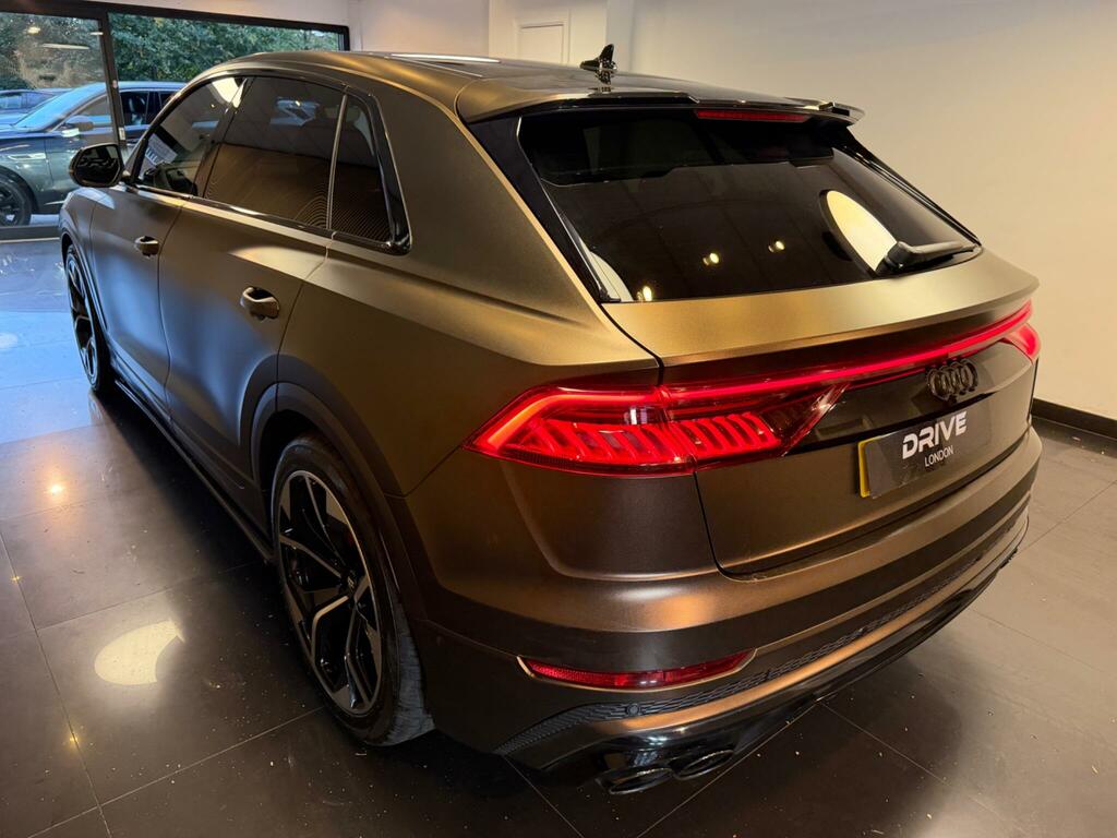 Audi Q8 Estate Black #16