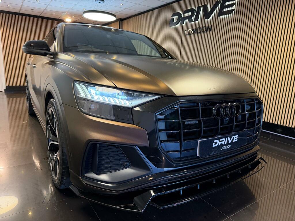 Audi Q8 Estate Black #52