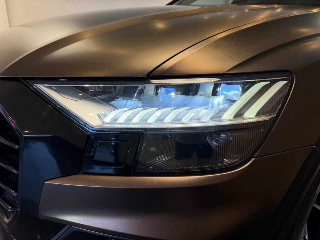 Audi Q8 Estate Black #55