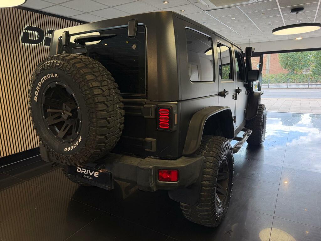 Jeep Wrangler 2.8 Crd Sahara Red #36