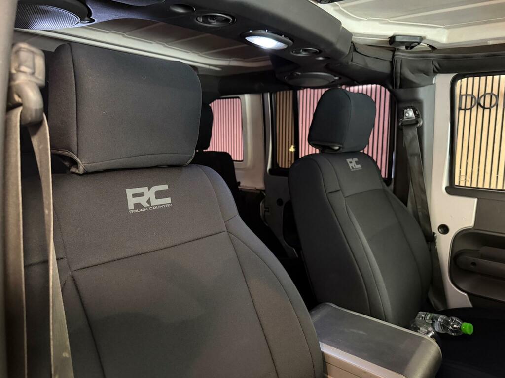 Jeep Wrangler 2.8 Crd Sahara Red #14