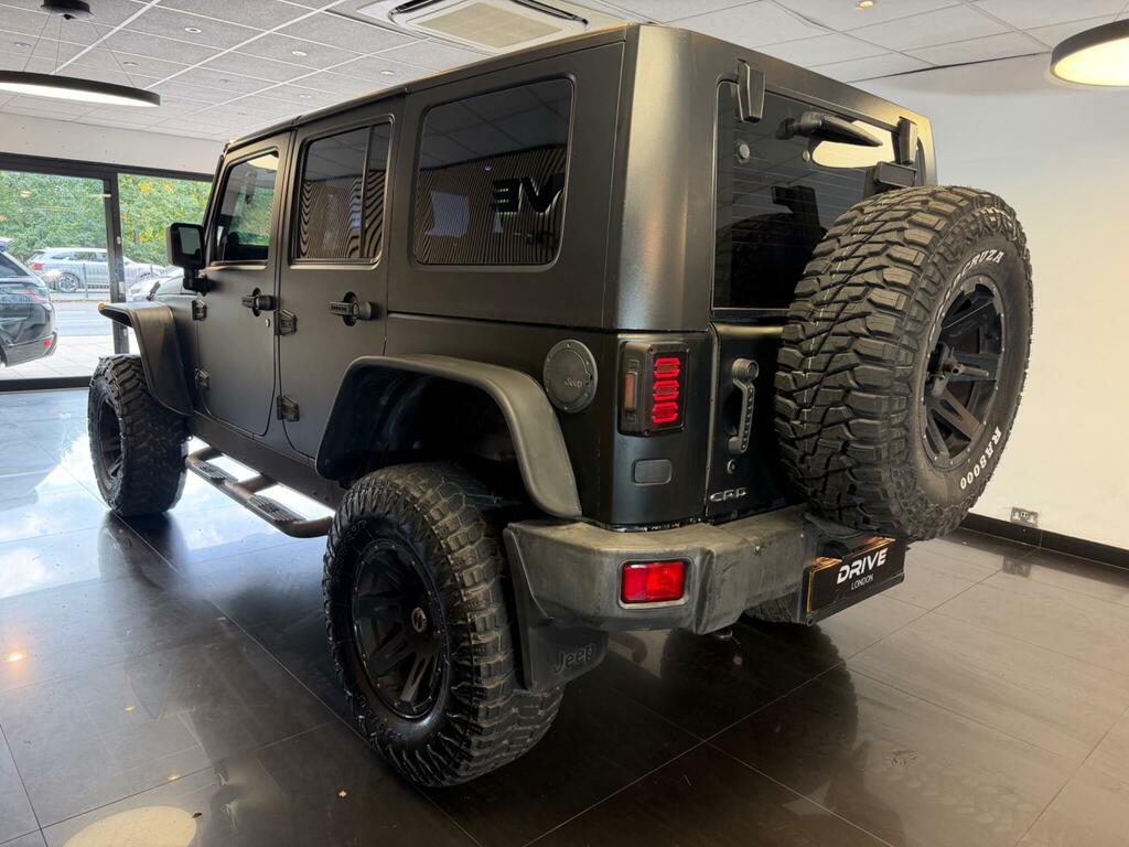 Jeep Wrangler Sahara Silver #5