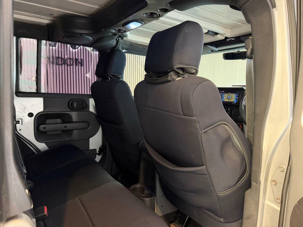 Jeep Wrangler 2.8 Crd Sahara Red #18