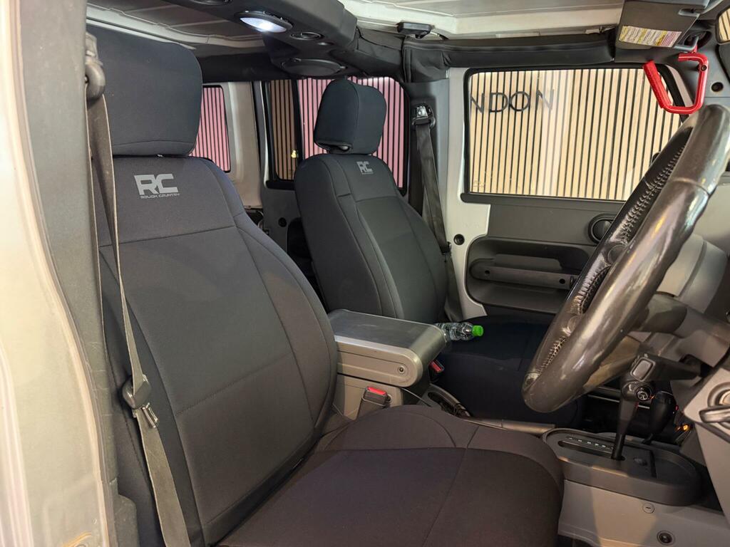 Jeep Wrangler 2.8 Crd Sahara Red #12