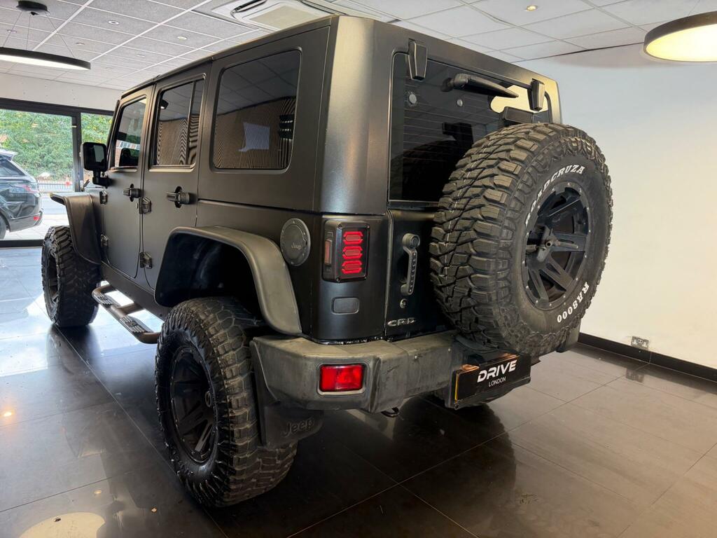 Jeep Wrangler Sahara Silver #6