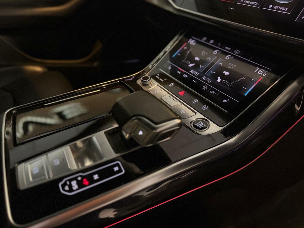 Audi Q8 Black Edition Tfsi 507 Ps Tiptronic Black #23