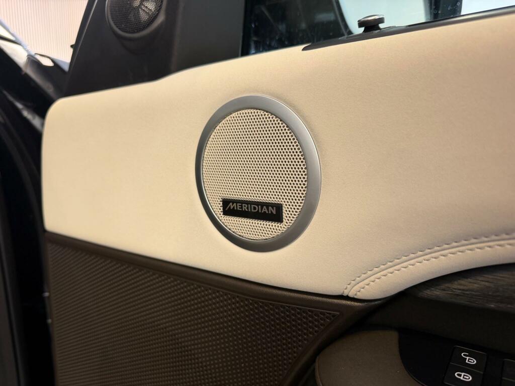 Land Rover Discovery Td6 Hse Black #25