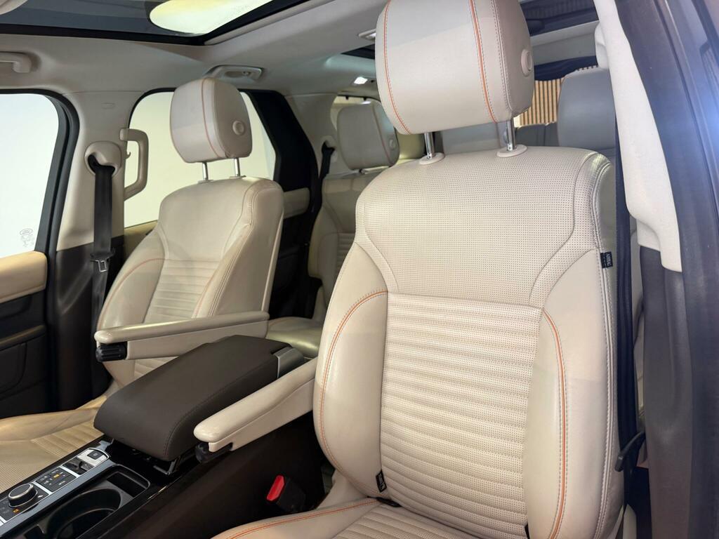 Land Rover Discovery Td6 Hse Black #42