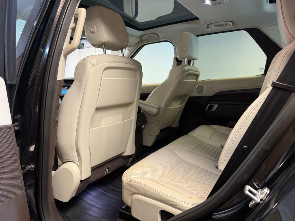 Land Rover Discovery Td6 Hse Black #20