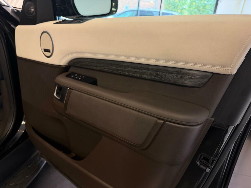 Land Rover Discovery Td6 Hse Black #30