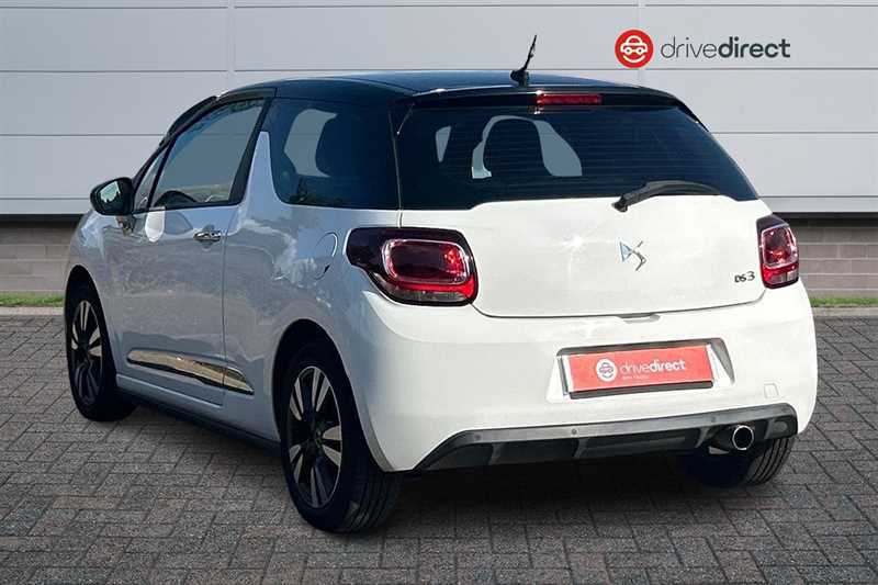 DS DS 3 1.2 Puretech Chic Hatchback Euro GM16WLU White #5