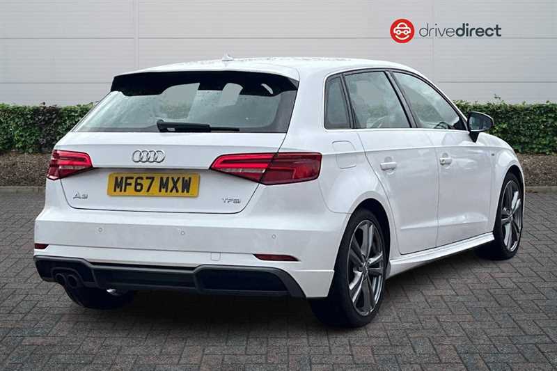 Audi A3 1.5 Tfsi Cod S Line Sportback S Tronic MF67MXW White #3