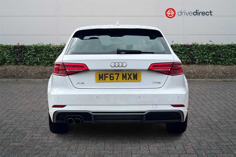 Audi A3 1.5 Tfsi Cod S Line Sportback S Tronic MF67MXW White #4